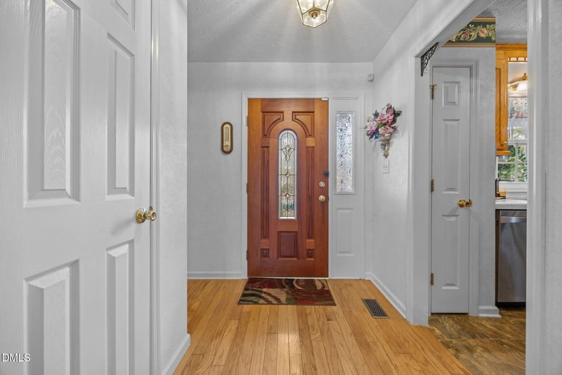 69 Deer Run Ct, Angier, NC 27501