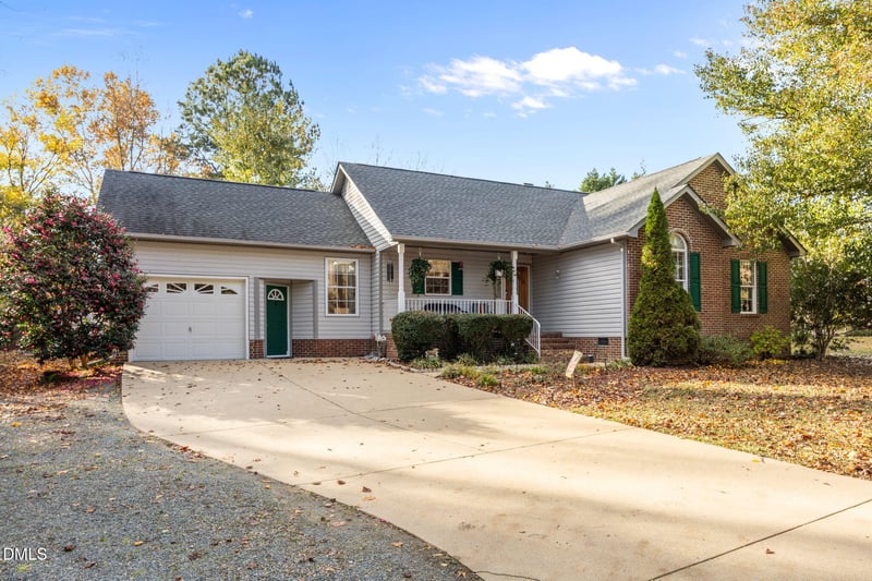 69 Deer Run Ct, Angier, NC 27501