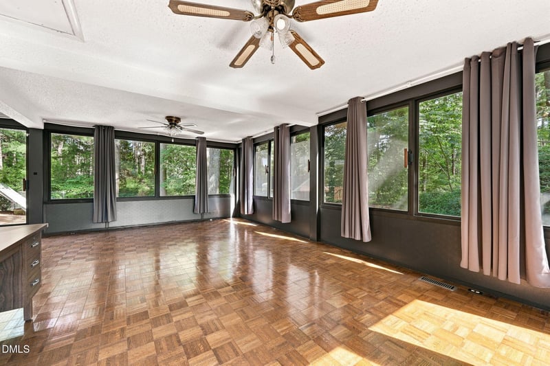 69 Dyking Rd, Louisburg, NC 27549