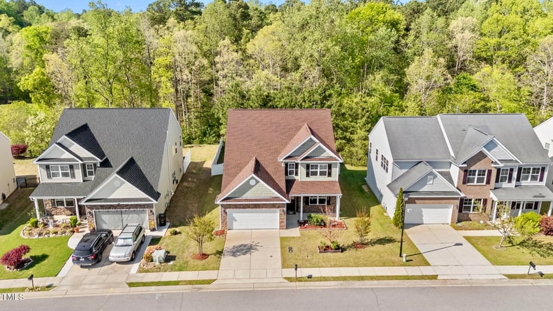 69 Florence Dr, Clayton, NC 27527