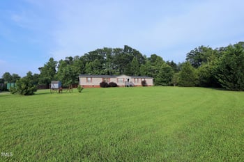 69 Laurel Meadows Ct, Burlington, NC 27217