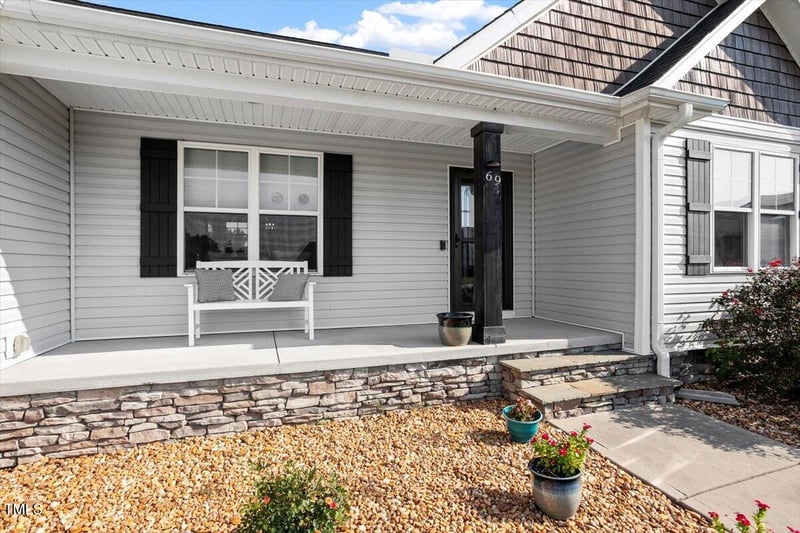 69 Lonestar Ct, Smithfield, NC 27577