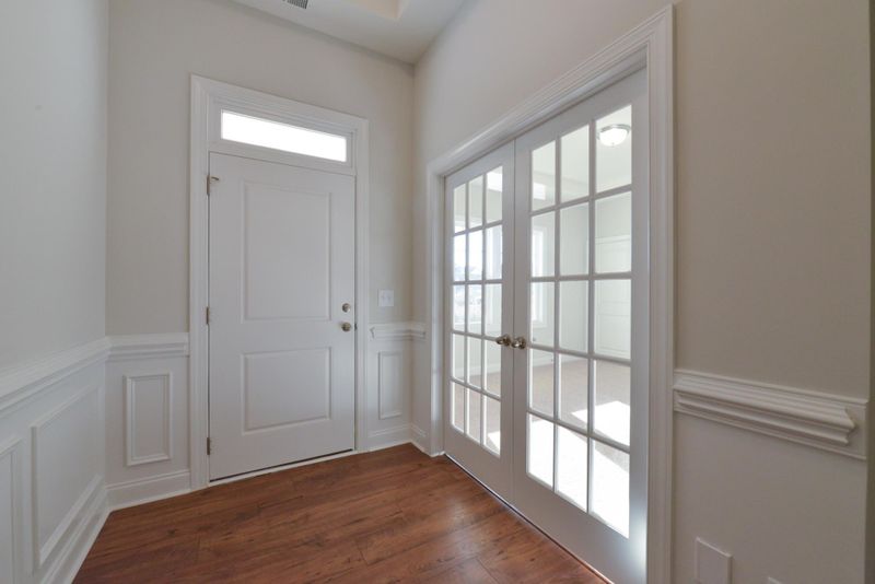 69 Middle Creek Ln, Willow Springs, NC 27592
