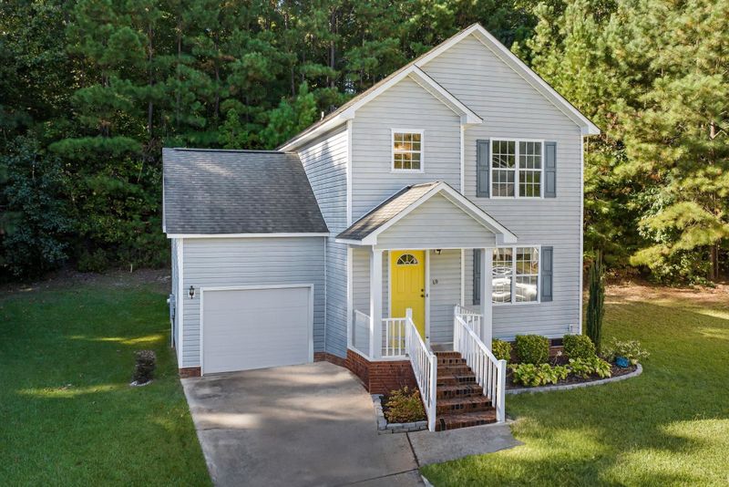 69 Nancy Ct, Clayton, NC 27520