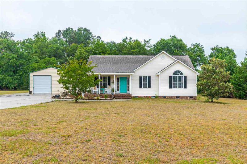 69 Parrish Farm Ln, Benson, NC 27504