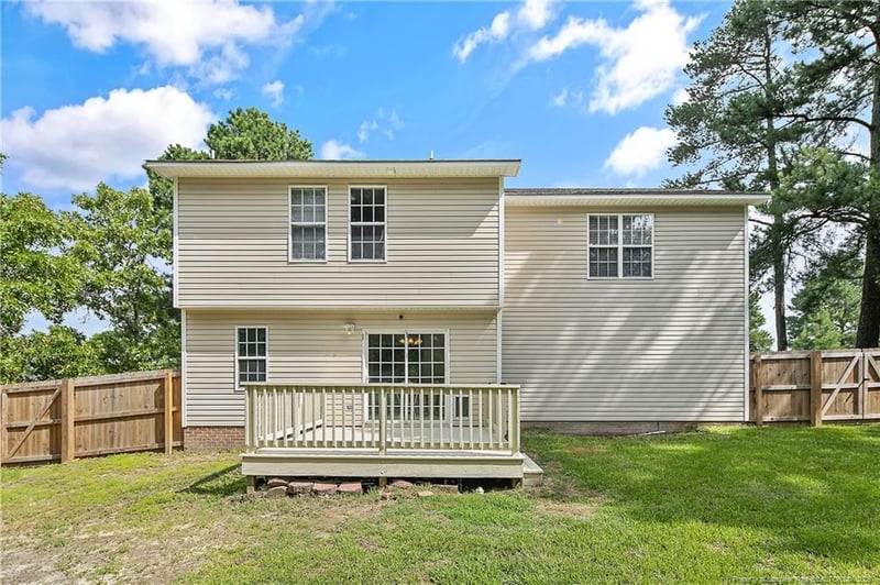69 Ribbon Oak Ct, Sanford, NC 27332