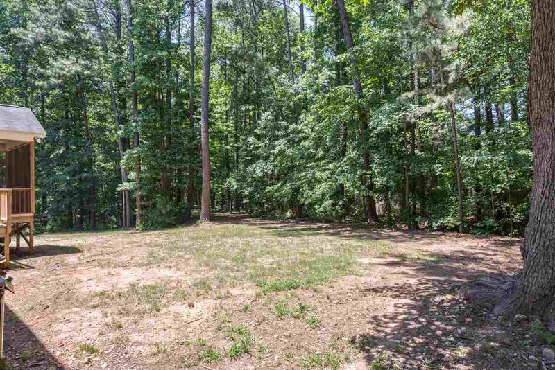 69 Shelton Ct, Clayton, NC 27527