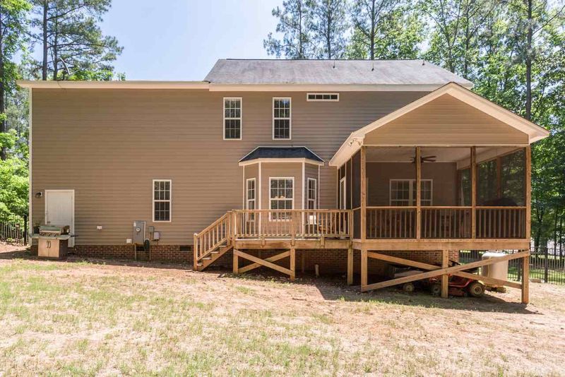 69 Shelton Ct, Clayton, NC 27527