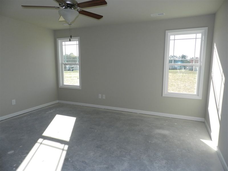 69 Willow Ridge Cir, Willow Springs, NC 27592