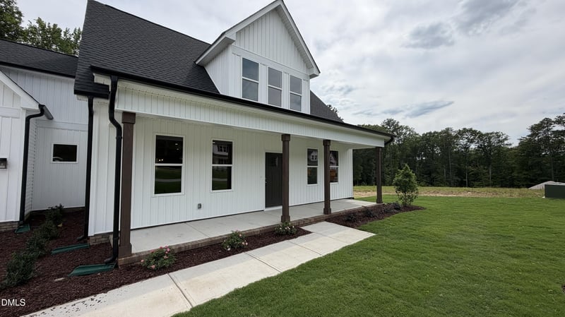 69 Zambezi Ct, Zebulon, NC 27597