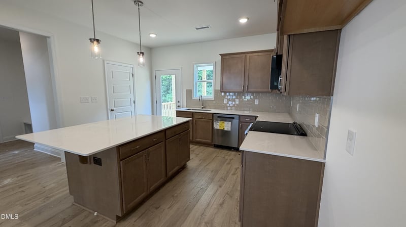 69 Zambezi Ct, Zebulon, NC 27597