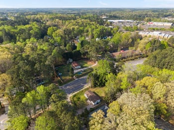 6901 Baywood Dr, Raleigh, NC 27613