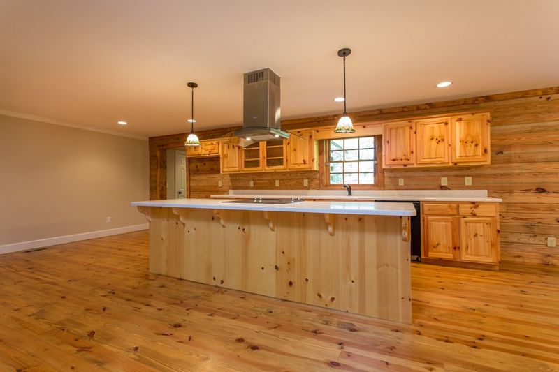 6901 Encino Rd, Holly Springs, NC 27540