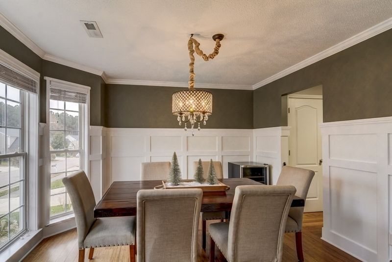 6901 Englehardt Dr, Raleigh, NC 27617