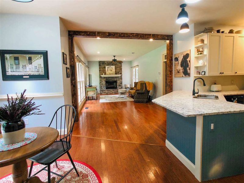 6901 Pinnacle Ridge Rd, Raleigh, NC 27603