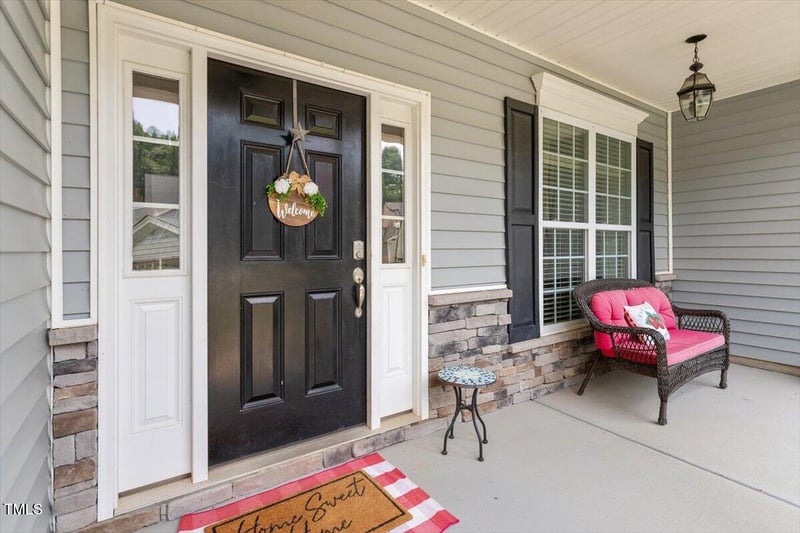 6901 Rex Rd, Holly Springs, NC 27540