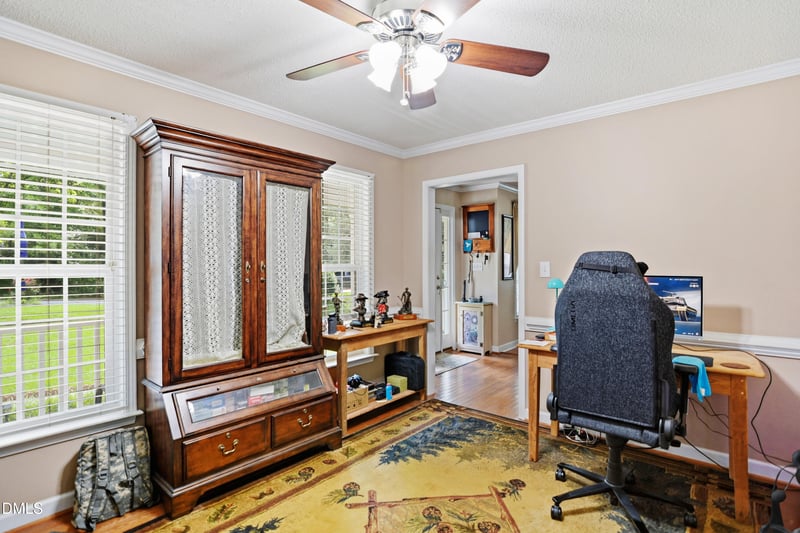 6901 River Birch Dr, Raleigh, NC 27613