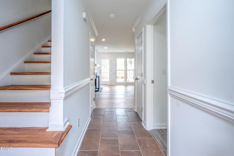 6901 Saxby Ct, Raleigh, NC 27613