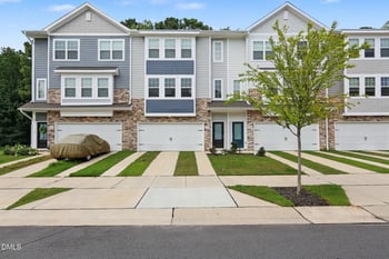 6903 Woodland Stream Pl, Raleigh, NC 27616