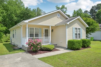 6904 Fox Haven Pl, Raleigh, NC 27616