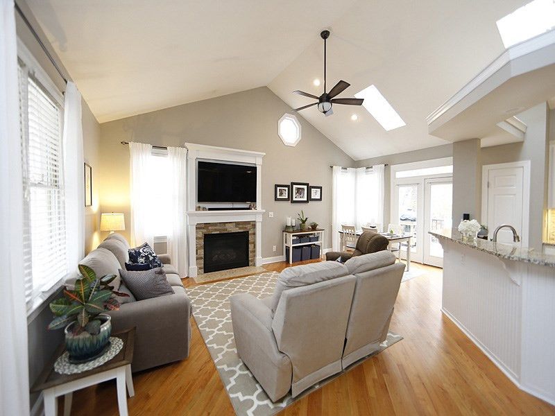 6904 Spring Dr, Raleigh, NC 27613