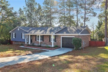 6905 Pine Creek Ct, Fayetteville, NC 28314