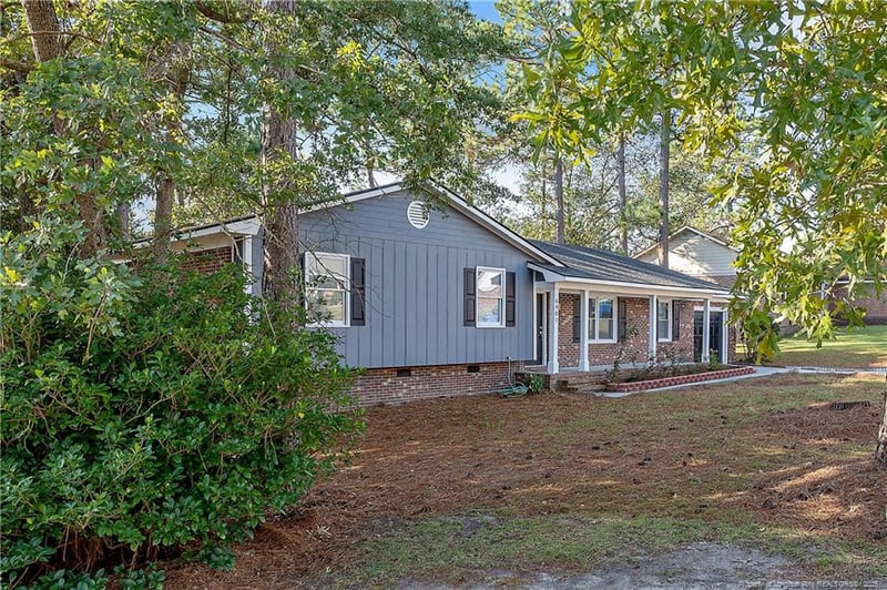 6905 Pine Creek Ct, Fayetteville, NC 28314