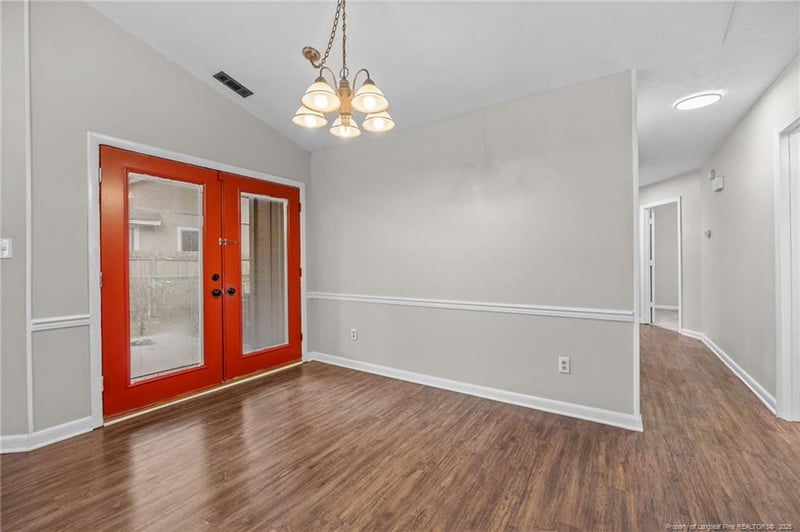 6905 Timberwood Dr, Fayetteville, NC 28314