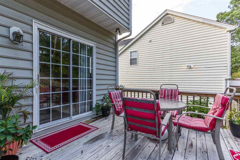 6906 Coventry Rg, Raleigh, NC 27616
