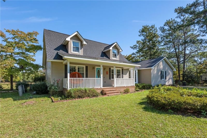 6906 Harvest Ct, Fayetteville, NC 28306
