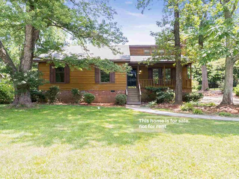 6908 Chamonix Pl, Raleigh, NC 27613