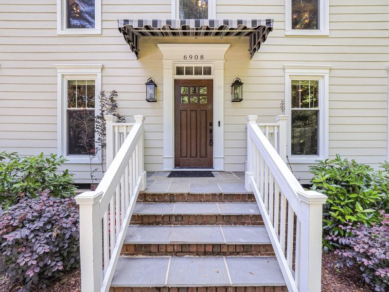 6908 Slade Hill Rd, Raleigh, NC 27615