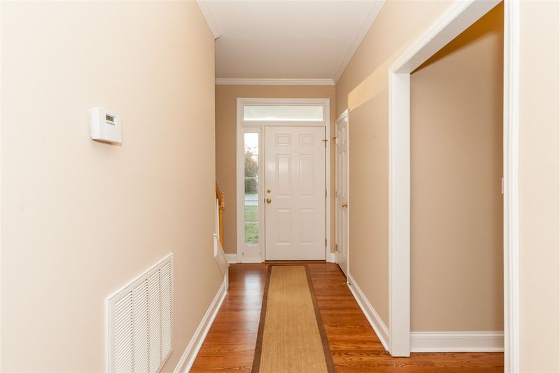 6908 Wilderness Rd, Raleigh, NC 27613