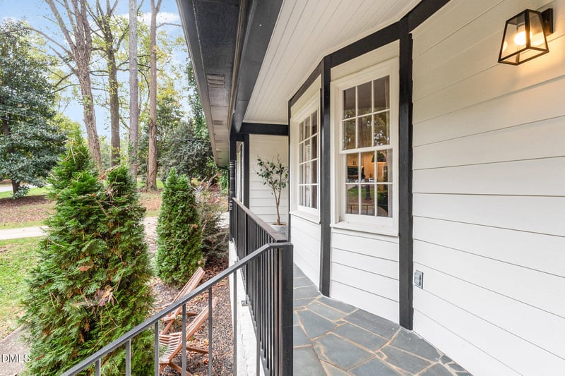 6909 Woodmere Dr, Raleigh, NC 27612