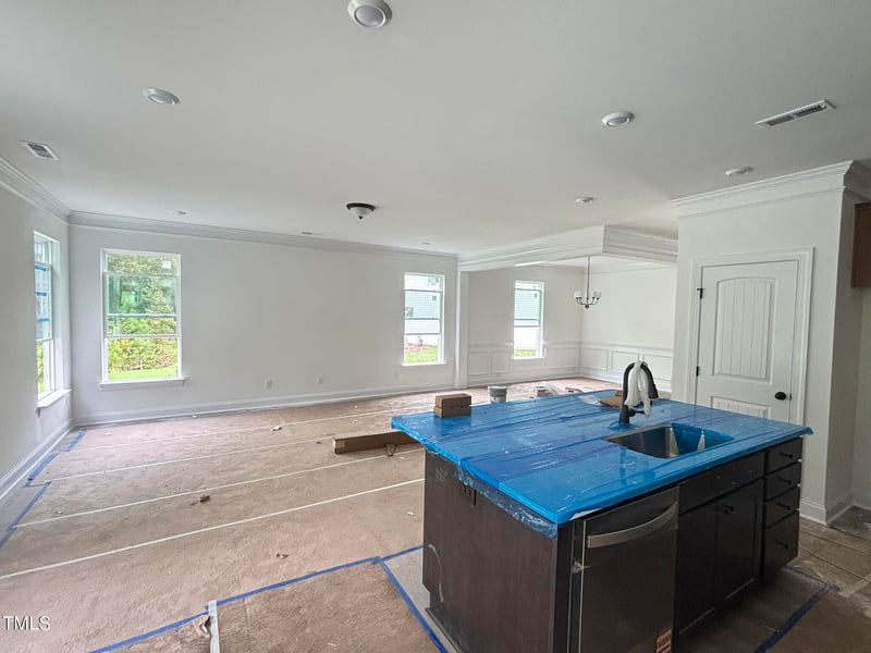 691 Highview Dr, Benson, NC 27504