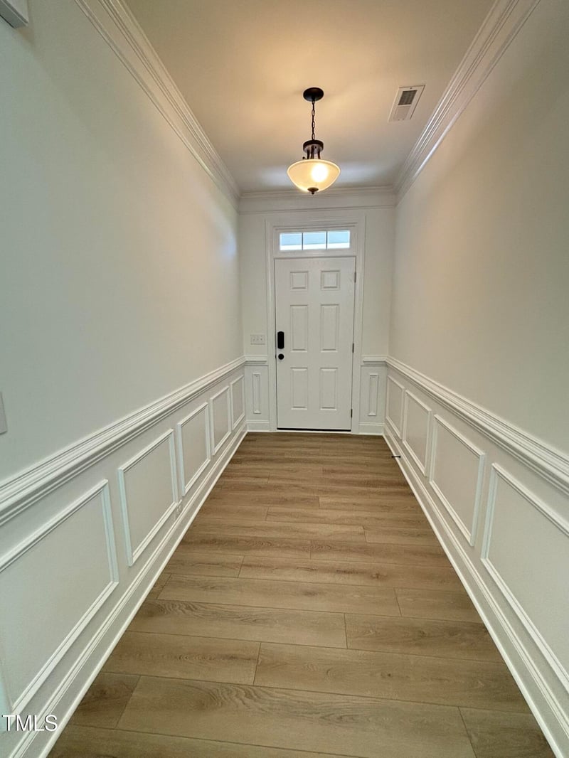 691 Highview Dr, Benson, NC 27504