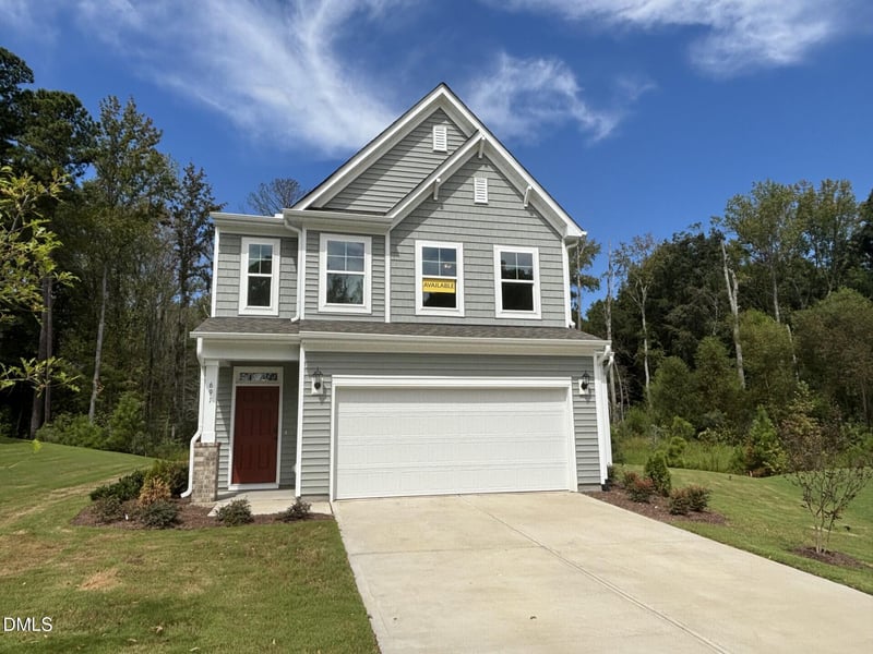 691 Highview Dr, Benson, NC 27504