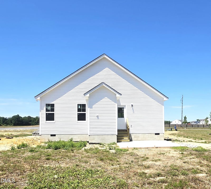 691 Tripp Rd, Lillington, NC 27546