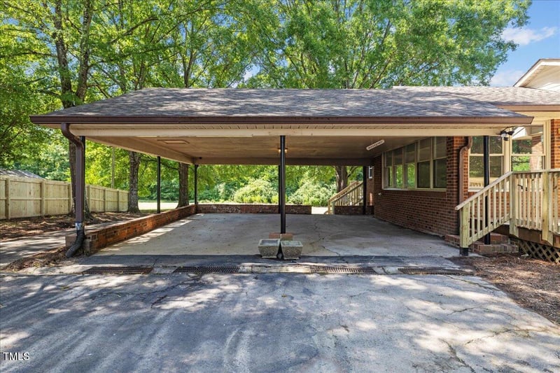 6910 Herndon Rd, Durham, NC 27713