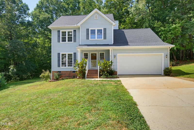 6912 Brigmore Ct, Raleigh, NC 27617