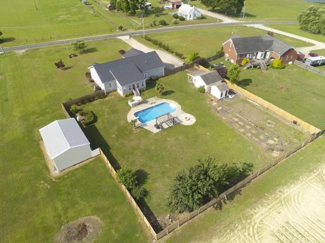 6913 Rouse Rd, Holly Springs, NC 27540