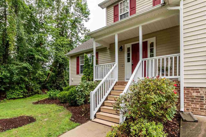 6913 Stevens Oaks Dr, Garner, NC 27529
