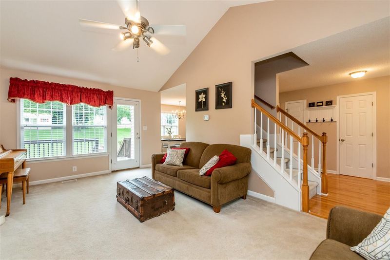 6913 Stevens Oaks Dr, Garner, NC 27529
