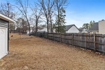 6916 Calamar Dr, Fayetteville, NC 28314