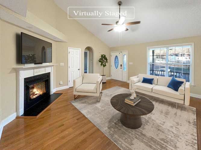 6916 Woodhurst Dr, Garner, NC 27529