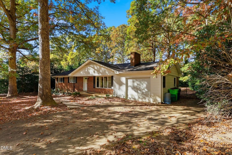 6917 Justice Dr, Raleigh, NC 27615