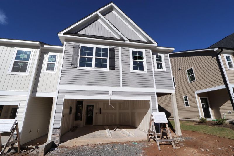 6918 Doddridge Ln #54, Cary, NC 27519