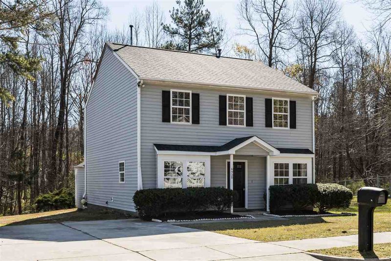 6920 Fox Haven Pl, Raleigh, NC 27616