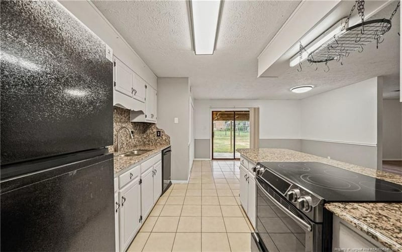 6921 Brockwood St, Fayetteville, NC 28314