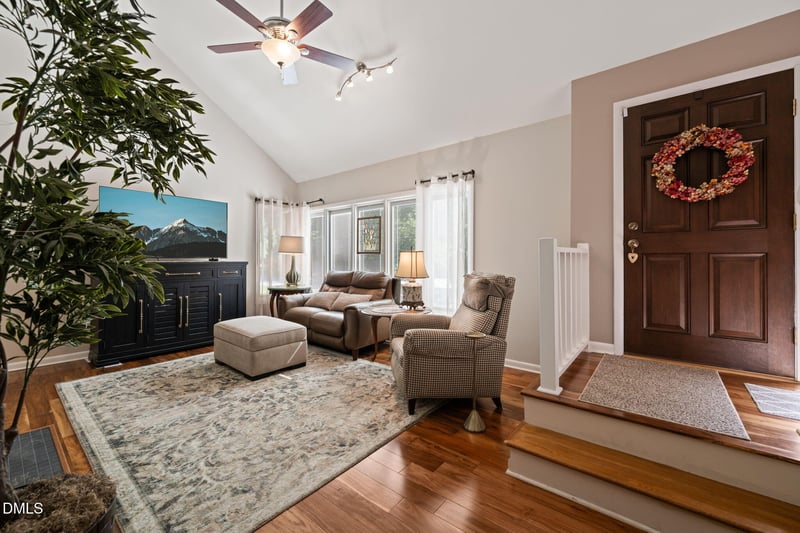 6921 Spring Dr, Raleigh, NC 27613